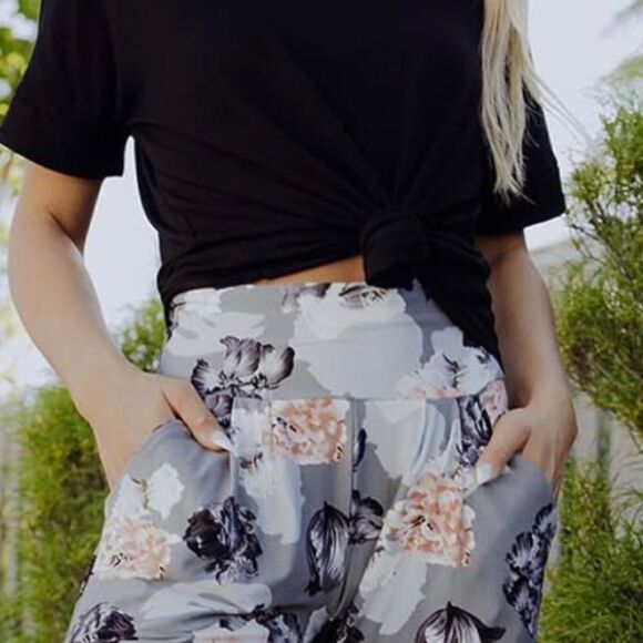 Simple Addiction Grey Floral Perfect Blooms High Waist Harem Shorts - Picture 1 of 12
